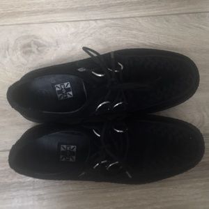 T.U.K Black Suede Low Viva Creeper
